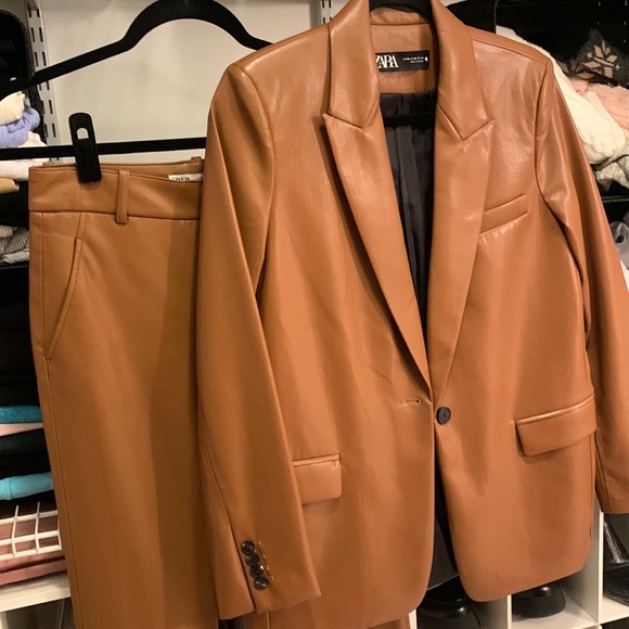 Zara Pants - Zara Two Piece Leather Suit